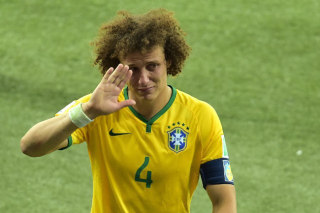 david-luiz-crying