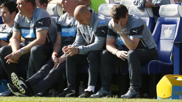 John Carver facepalm